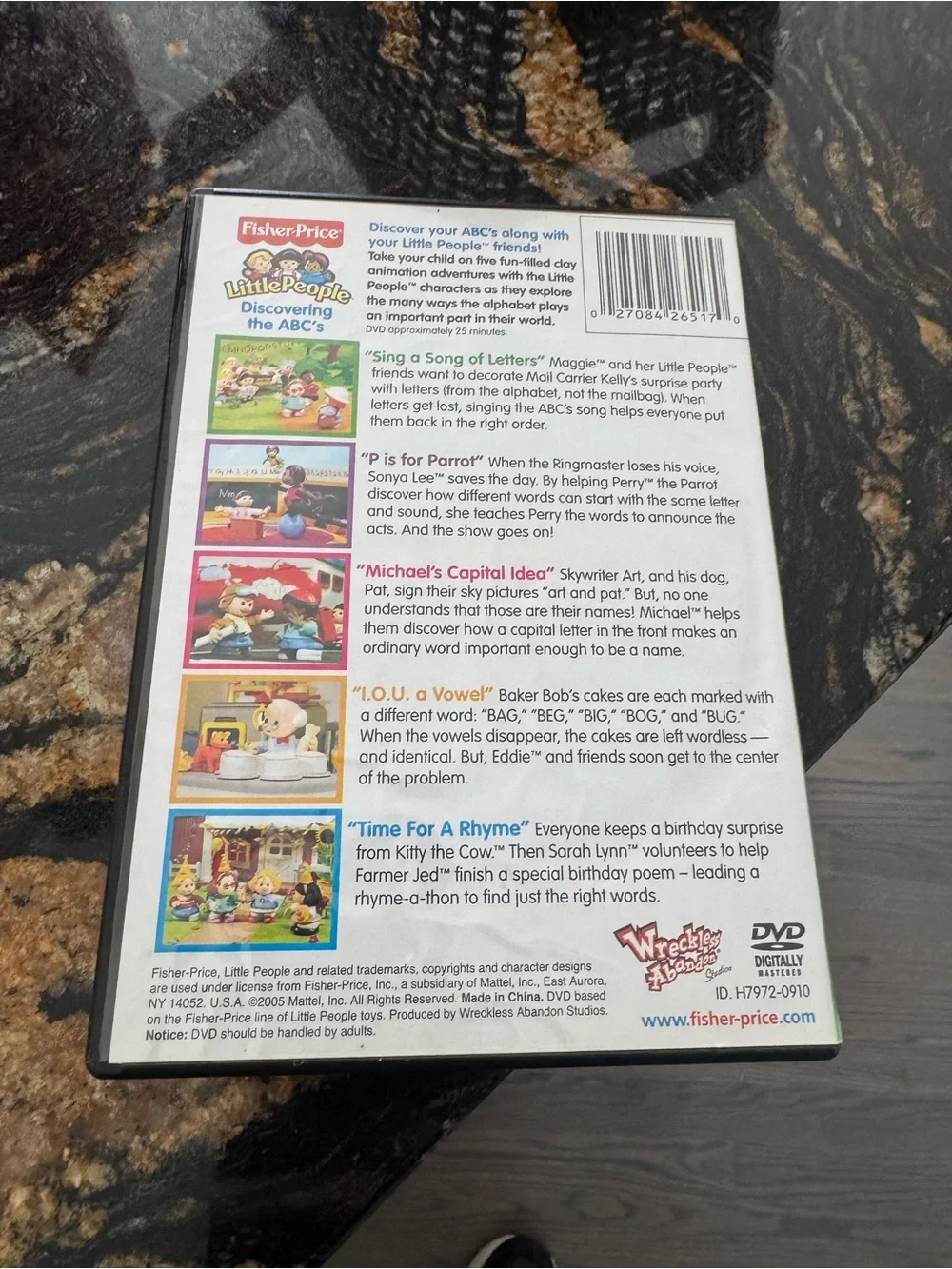 Fisher-Price Little People Discovering the ABC's DVD‎